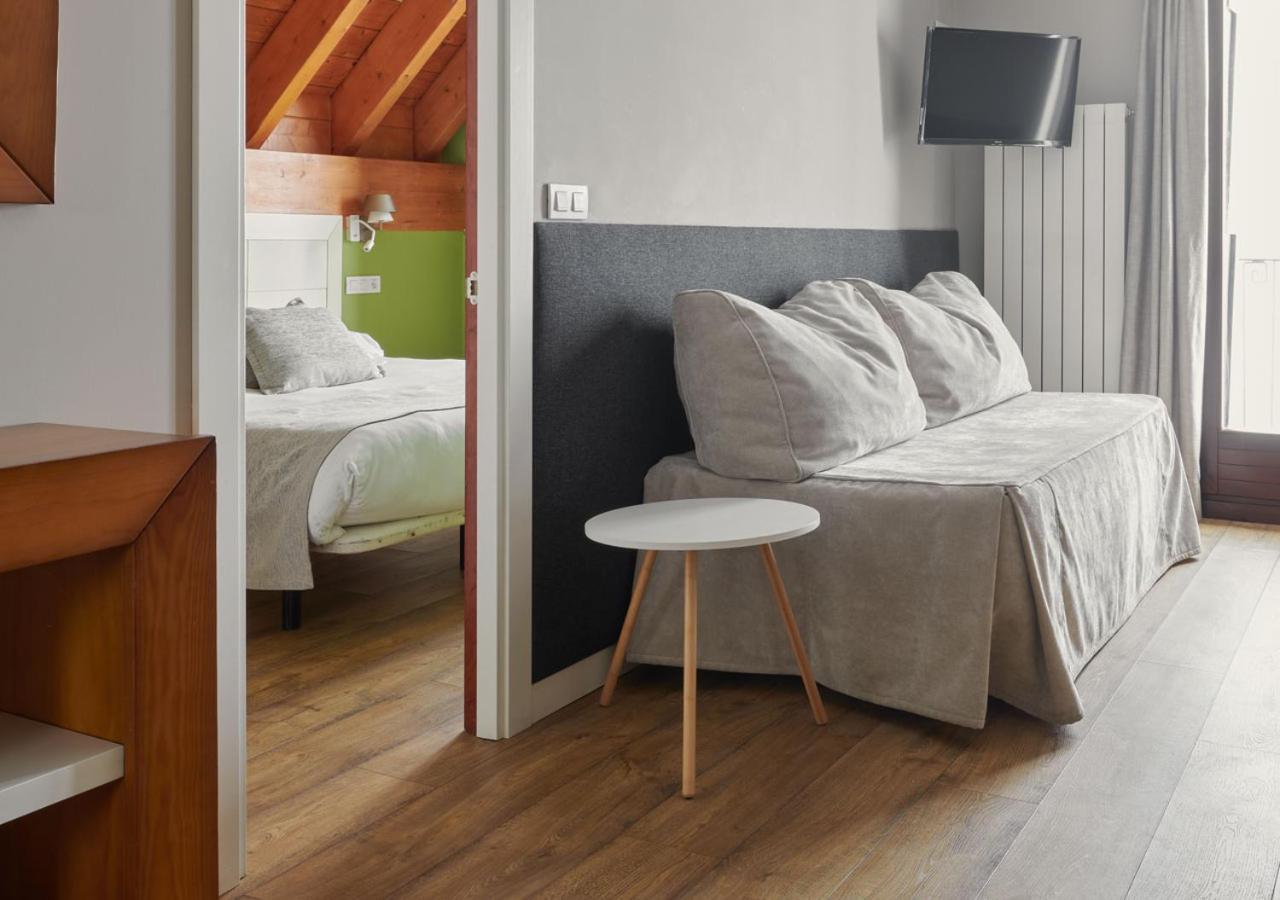 Apartahotel Tres Quinones Sallent de Gállego Dış mekan fotoğraf