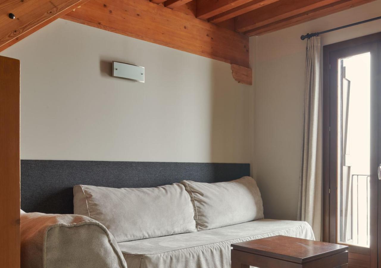 Apartahotel Tres Quinones Sallent de Gállego Dış mekan fotoğraf