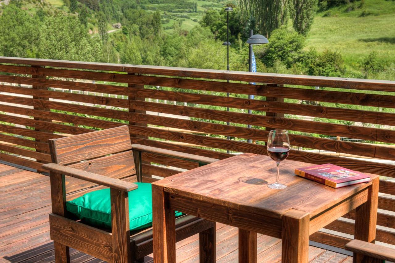 Apartahotel Tres Quinones Sallent de Gállego Dış mekan fotoğraf